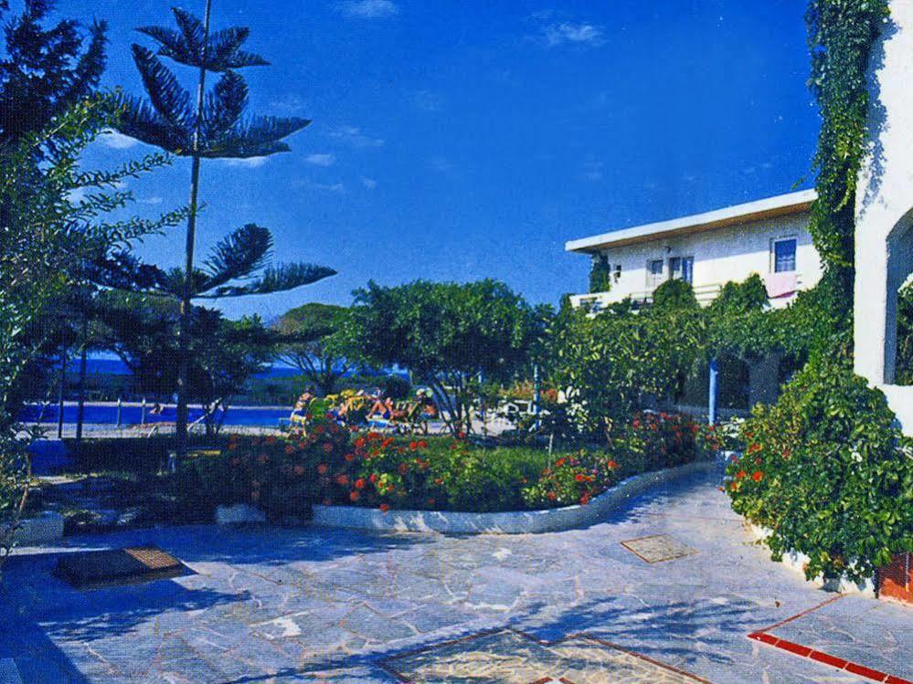 Greta Beach Anissaras Exterior photo